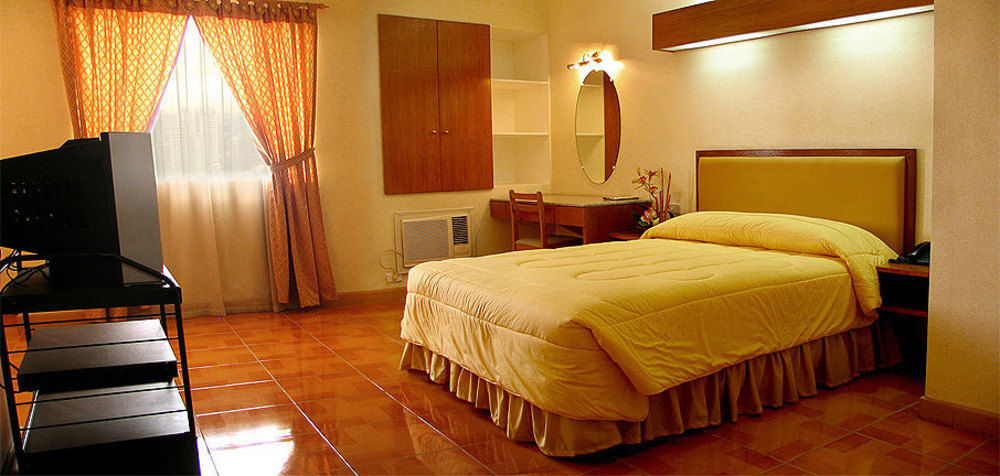 Taft Tower Hotel Manila Exterior foto